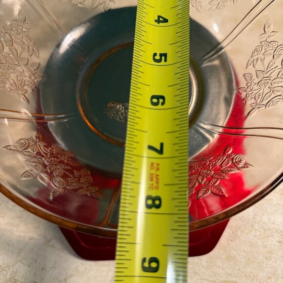 Federal Sharon/Cabbage Rose Pink Depression Glass Embossed Serving Bowl 8.5" - Picture 10 of 13